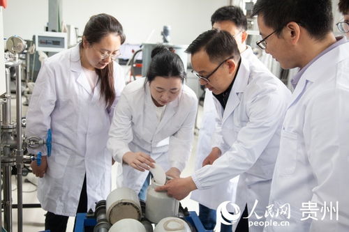 延伸教育鏈 服務產(chǎn)業(yè)鏈