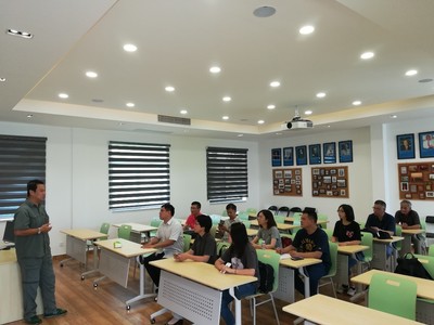 黨員服務零距離 專業咨詢助發展